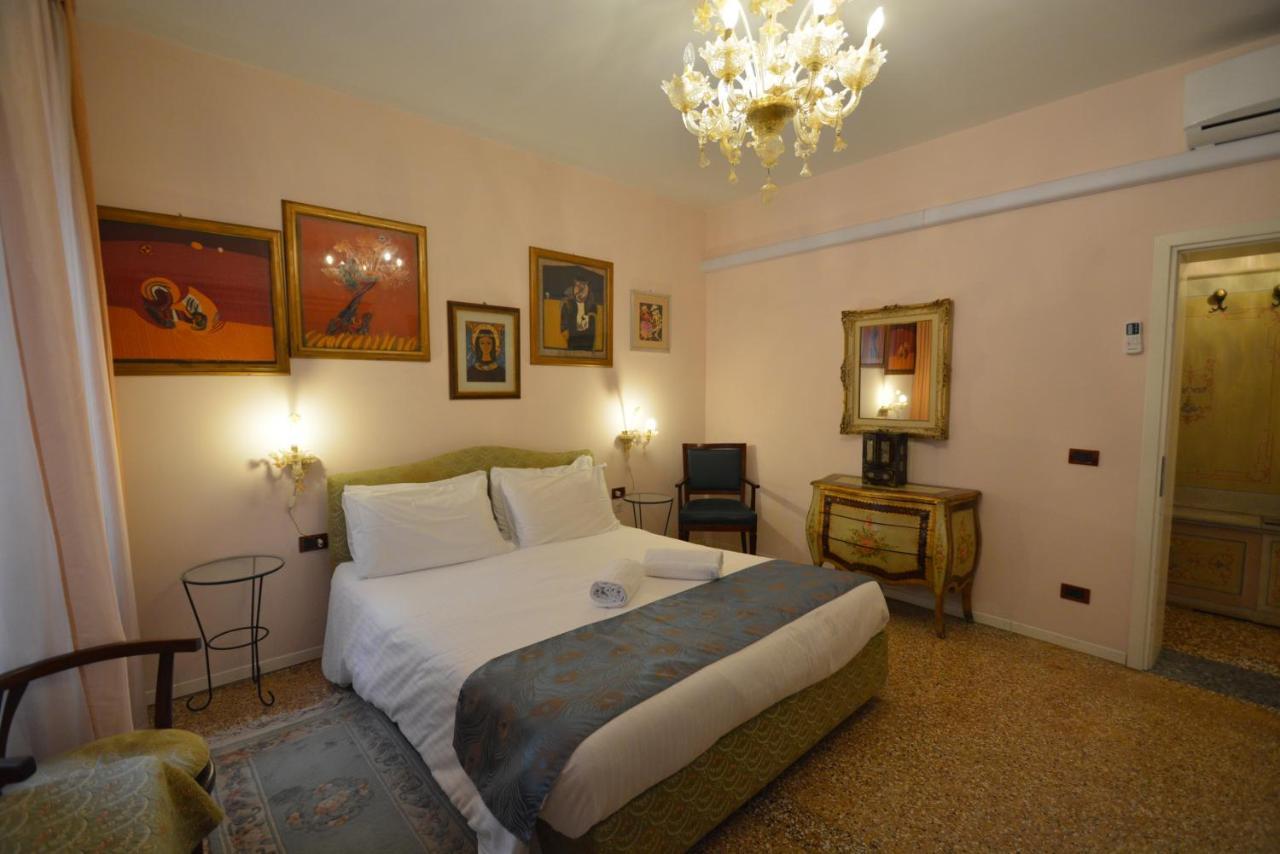 Ve.N.I.Ce. Cera Casa Del Sol Lägenhet Venedig Exteriör bild