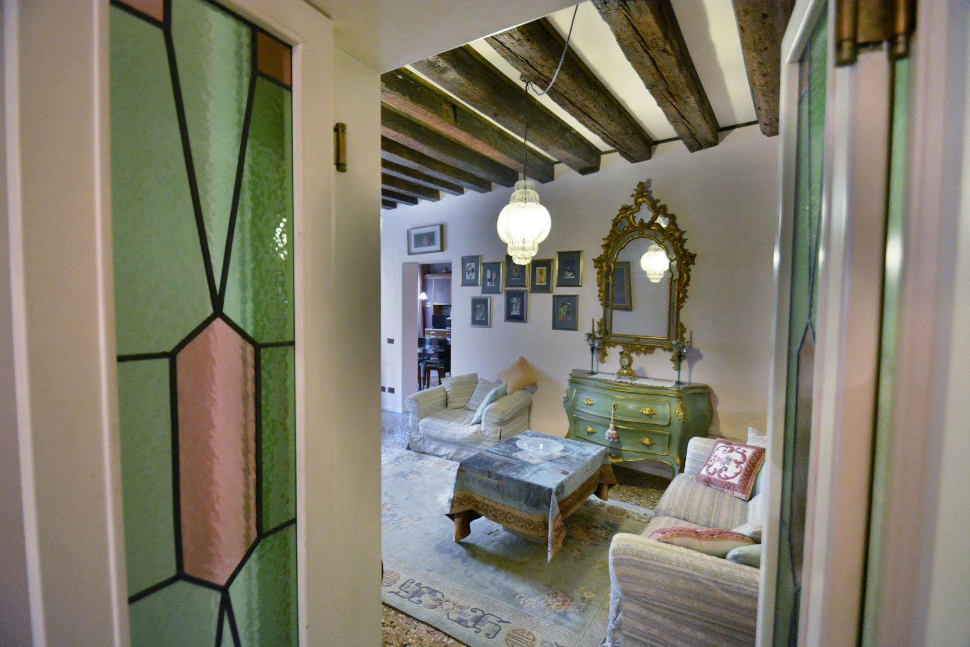 Ve.N.I.Ce. Cera Casa Del Sol Lägenhet Venedig Exteriör bild