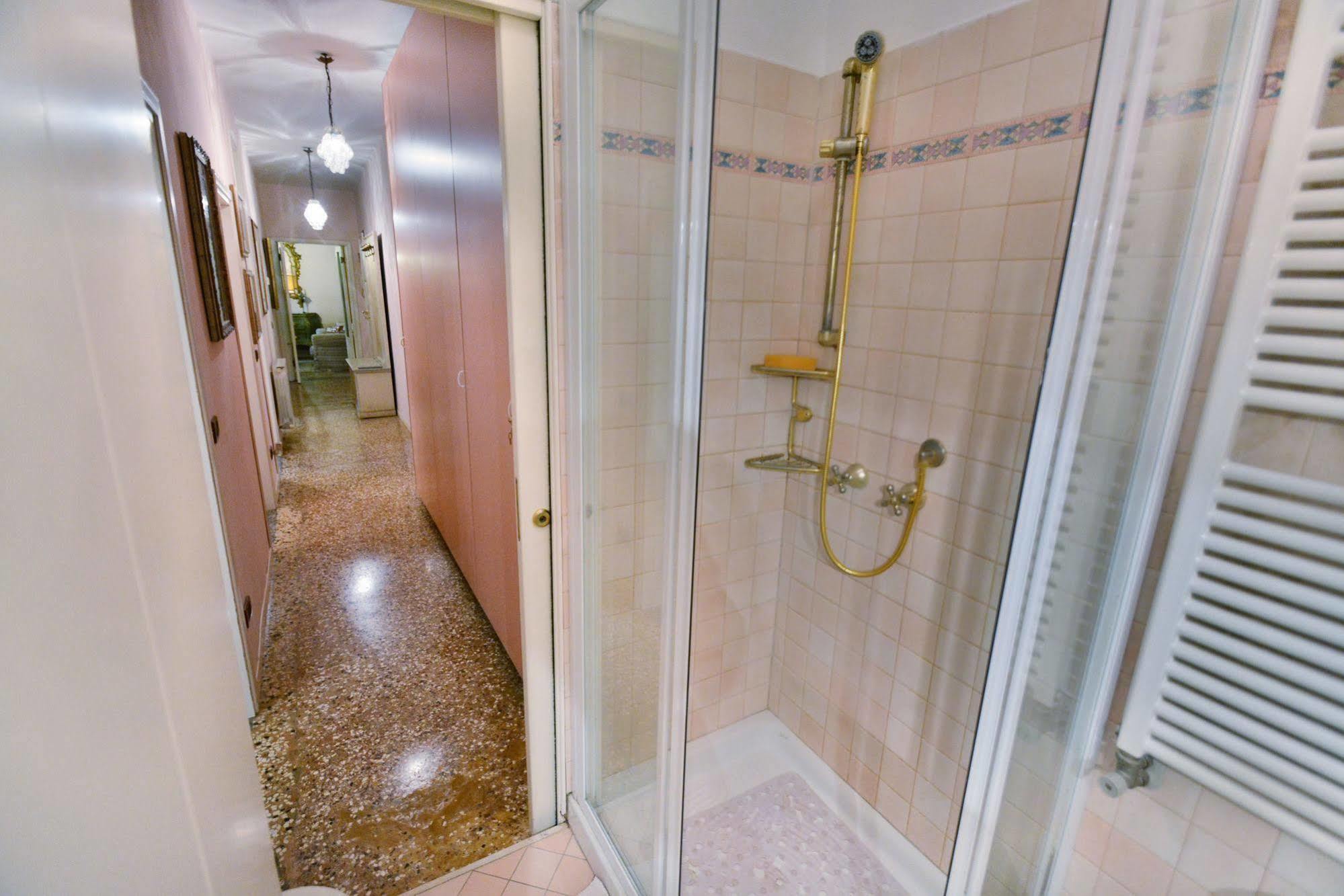 Ve.N.I.Ce. Cera Casa Del Sol Lägenhet Venedig Exteriör bild